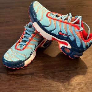 Women’s Nike Air Max